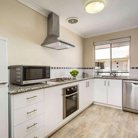 Comfort Apartments South Perth ภายนอก รูปภาพ