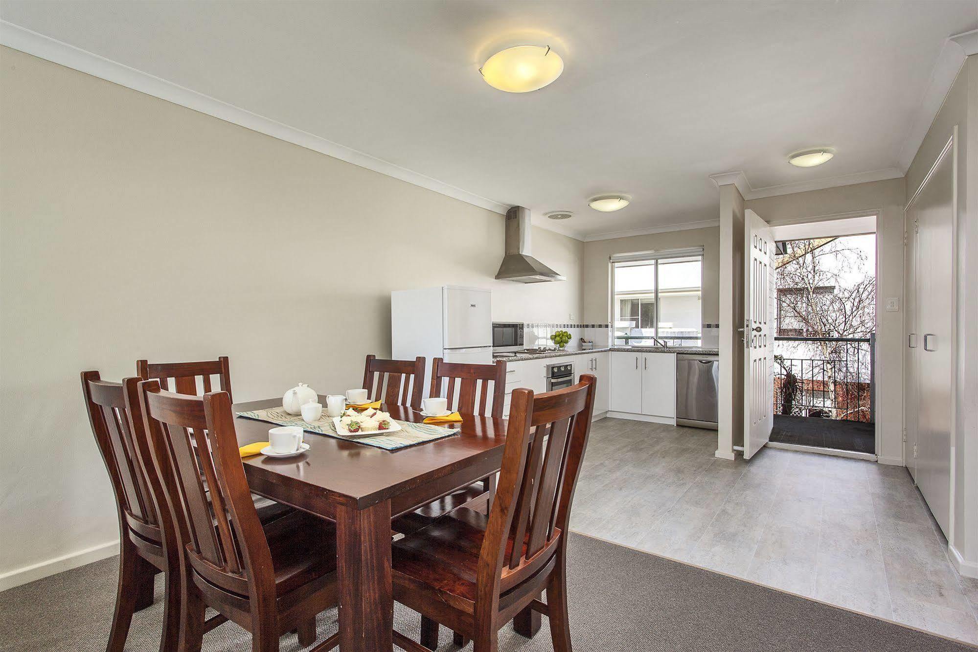 Comfort Apartments South Perth ภายนอก รูปภาพ